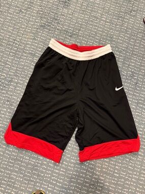 Nike shorts - size XLT